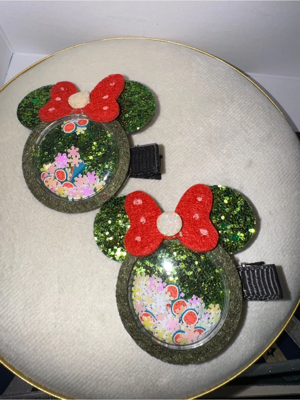 Green Glitter Minnie-Style Kids Hair Clips with Red Bows